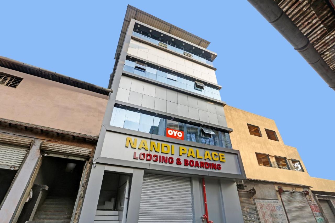Hotel O Nandi Palace Lodging And Boarding Ulhasnagar Ngoại thất bức ảnh